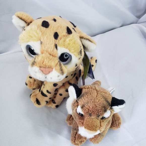 Wild Animal Cheetah 7 Inch & Tiger 5 Inch Plush Stuffed Animal Bundle - Picture 2 of 11